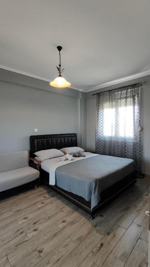 Γιώργος Και Εύα Apartment Kariani Bagian luar foto